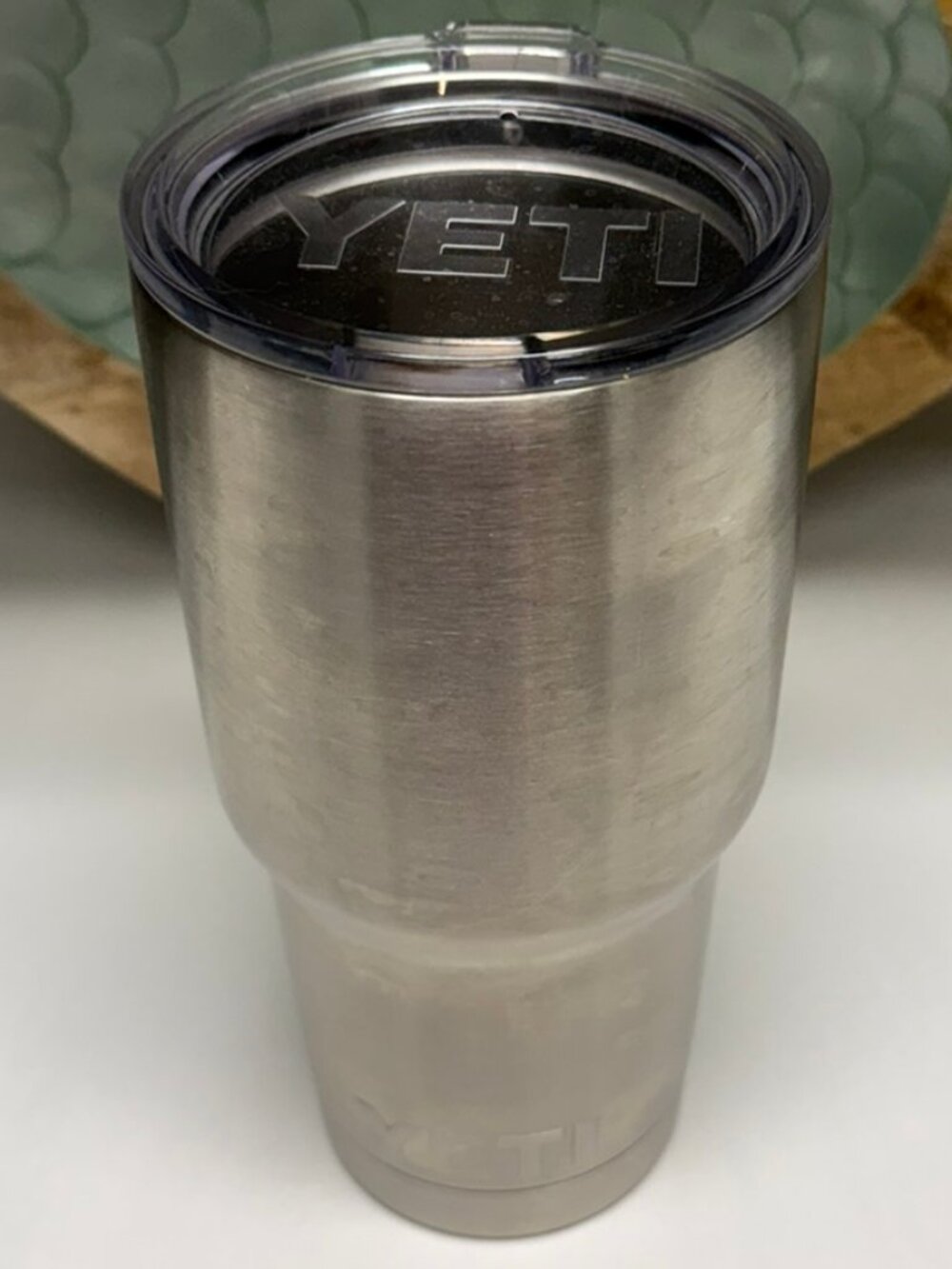 YETI Stainless Steel 30 Oz Tumbler with Lid